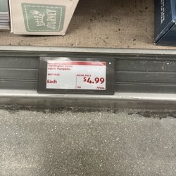 ALDI - Pricing in the right place w multiple size options all under the same tag