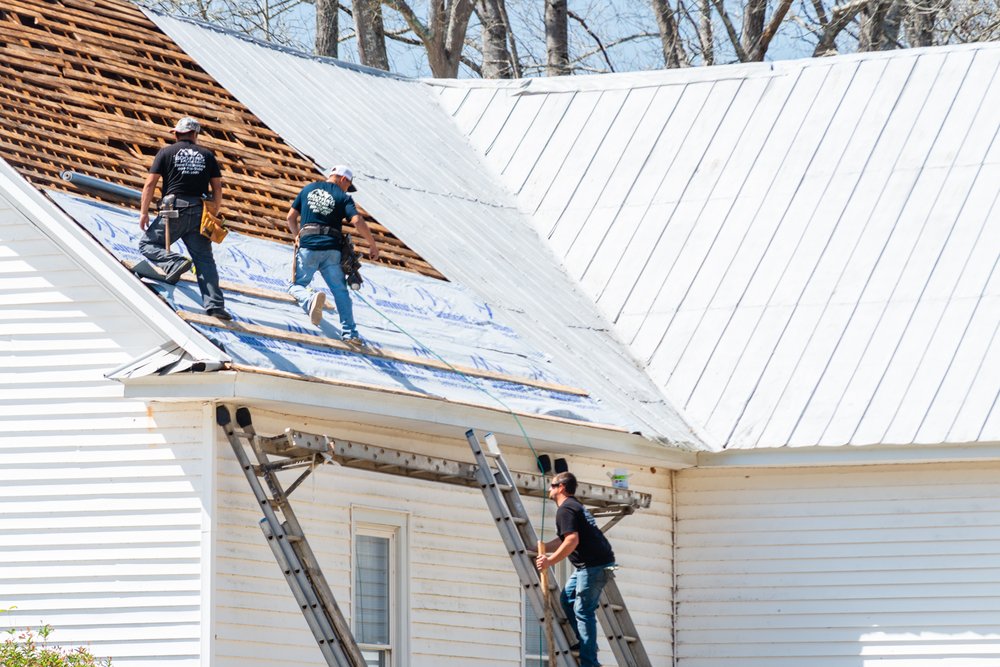 Slide of Roofing Unlimited & More