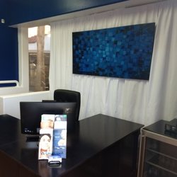 Breakthrough Wellness Clinic - Front desk
