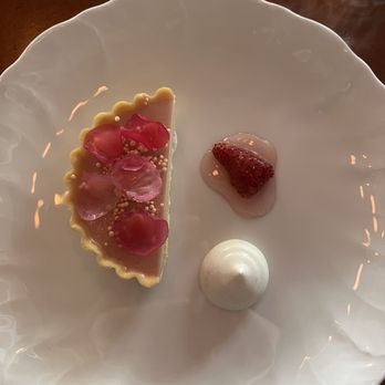 Alo Restaurant - Foie gras tart - Bars Near Me - Toronto, Ontario