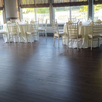 JC's Restaurant - Private dining area - American Near Me - Mastic, New York