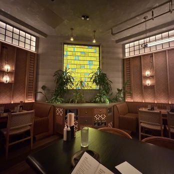Double Knot - inside - Sushi Bars Near Me - Miami, Florida Double Knot - inside - Sushi Bars Near Me - Miami, Florida