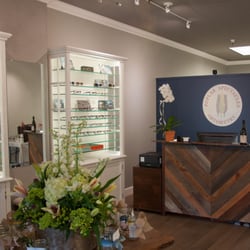 Poplar Spectacles Optometry - Our reception and boutique.
