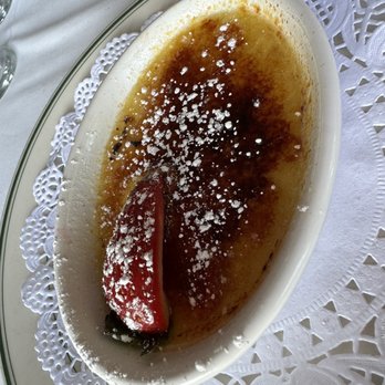 Beto's Italian Bistro - Creme Brûlée - Italian Near Me - Simi Valley, California Beto's Italian Bistro - Creme Brûlée - Italian Near Me - Simi Valley, California