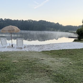 Hidden Lake Retreat - Small beach spot - Campgrounds Near Me - New Bern, North Carolina Hidden Lake Retreat - Small beach spot - Campgrounds Near Me - New Bern, North Carolina