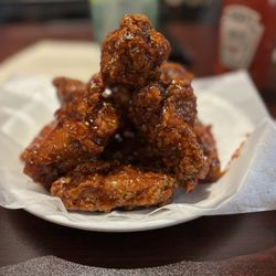 CM Chicken Hampton - Garlic Spicy Chicken Wings
