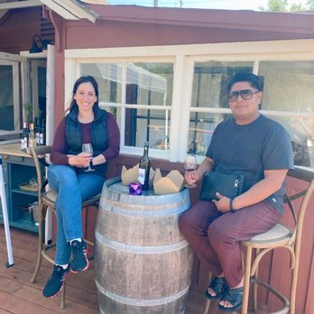 Valentina Vineyards - Wine tasting and pairing - Wine Tasting Room Near Me - Dulzura, California Valentina Vineyards - Wine tasting and pairing - Wine Tasting Room Near Me - Dulzura, California