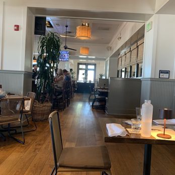 Tommy Bahama - Dining room - Seafood Near Me - Palm Desert, California Tommy Bahama - Dining room - Seafood Near Me - Palm Desert, California