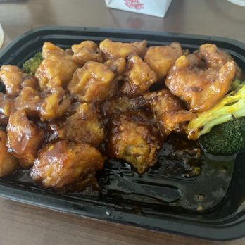 Grand China - General Tso's Chicken - Chinese Near Me - Oklahoma City, Oklahoma Grand China - General Tso's Chicken - Chinese Near Me - Oklahoma City, Oklahoma