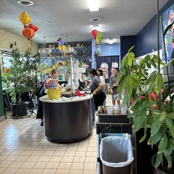 Banh Mi Pho Shop - Inside