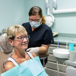 Beachside Implants R.S. Alvarez, DDS