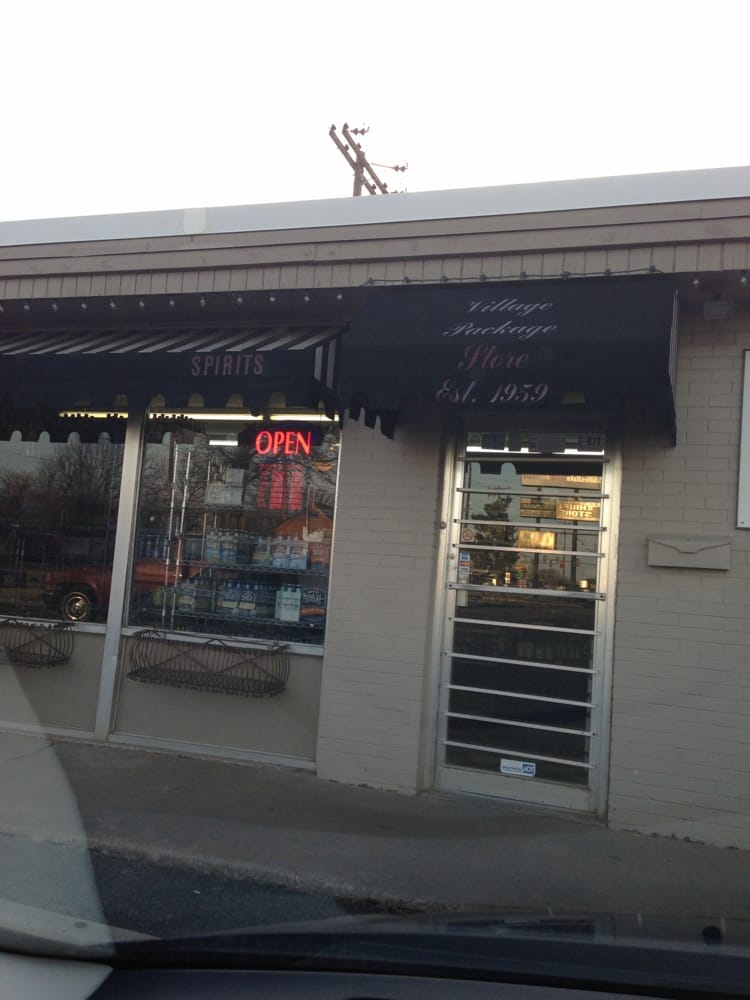 VILLAGE PACKAGE STORE Updated June 2024 1613 W Britton Rd, Oklahoma City, Oklahoma Beer