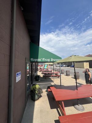 Hoppin' Frog Brewery by null