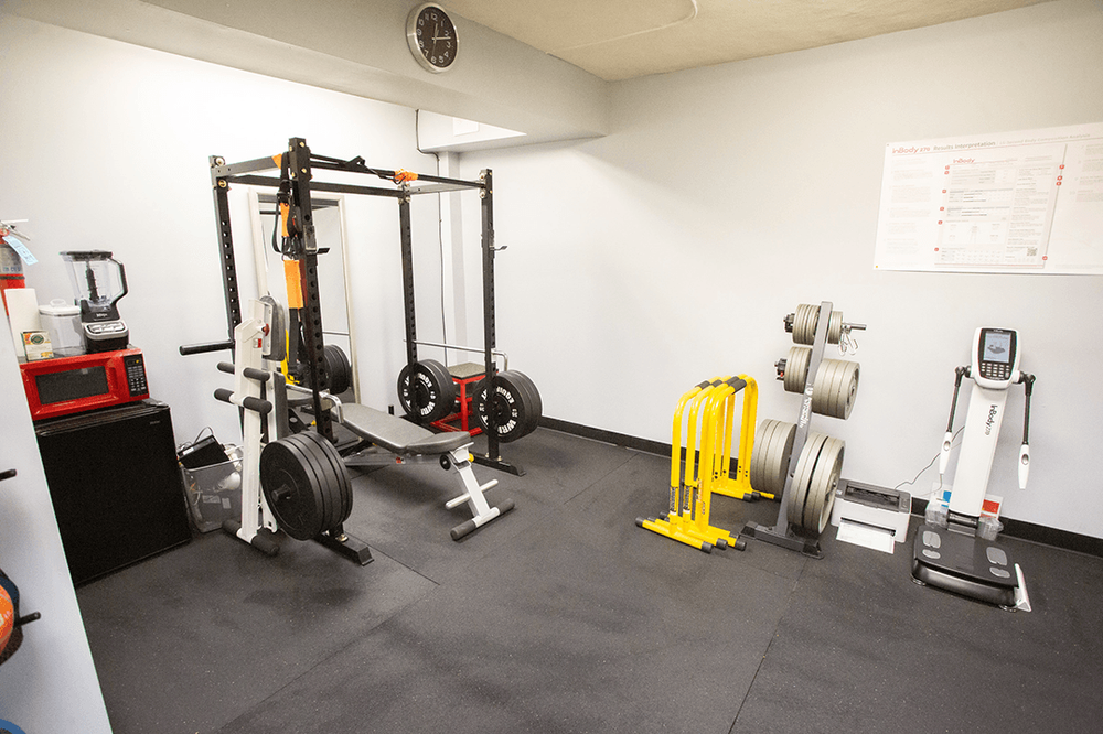 Train To Perform Logo