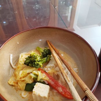 Thai Lotus - Red curry with soft tofu - Thai Near Me - Reno, Nevada
