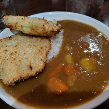 Mola - Crispy chicken curry - Sushi Bars Near Me - Pittsburgh, Pennsylvania Mola - Crispy chicken curry - Sushi Bars Near Me - Pittsburgh, Pennsylvania