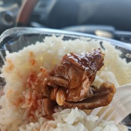 Rice was steaming and delicious Rice was steaming and delicious