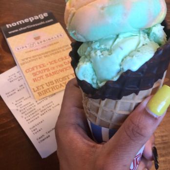 Sips And Sprinkles - Deserts - Coffee & Tea Near Me - Belvidere, Illinois