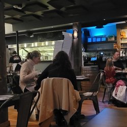 Pizzeria Verità - Low lighting with a very speakeasy feel to the place