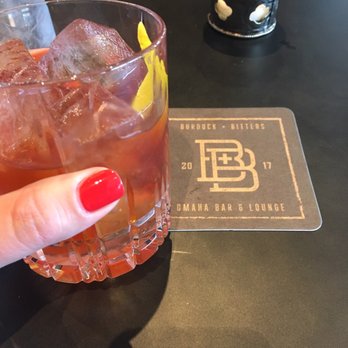 Society 1854 - Pre dinner cocktail in the bar. Beautiful! - New American Near Me - Omaha, Nebraska
