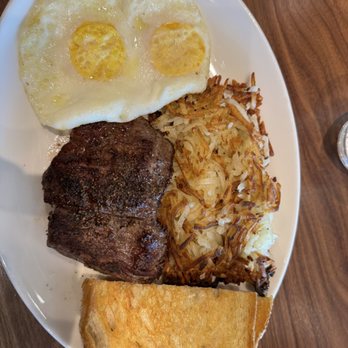 Butcher & Thief - Steak & eggs with hash browns and sourdough toast - Steakhouses Near Me - Las Vegas, Nevada Butcher & Thief - Steak & eggs with hash browns and sourdough toast - Steakhouses Near Me - Las Vegas, Nevada