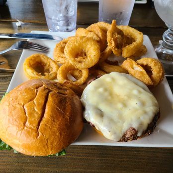Hanks Chop Shop - Delicious Beef Burger with Onion Rings. - Casinos Near Me - West Yellowstone, Montana Hanks Chop Shop - Delicious Beef Burger with Onion Rings. - Casinos Near Me - West Yellowstone, Montana