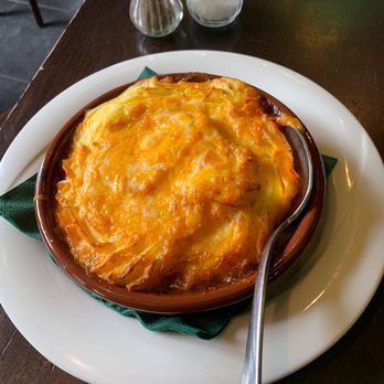 Oscar Wilde’s - Shepherd's Pie - Bars Near Me - Freiburg im Breisgau, BW Oscar Wilde’s - Shepherd's Pie - Bars Near Me - Freiburg im Breisgau, BW