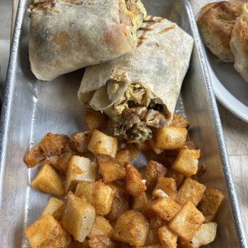 Fratelli Cafe - Coffee & Tea Near Me - Los Angeles, California