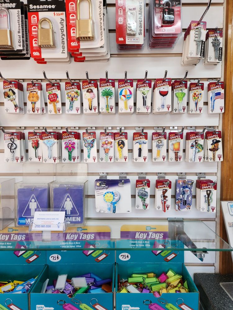 BROTHERS LOCK & SAFE Updated September 2024 11 Photos & 13 Reviews