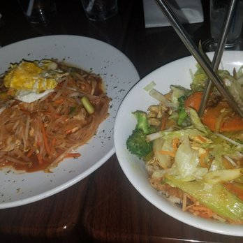 Pho 79 - Pinecrest - Pad Thai and Miss Saigon Special Rice Noodle Bowl. - Vietnamese Near Me - Pinecrest, Florida Pho 79 - Pinecrest - Pad Thai and Miss Saigon Special Rice Noodle Bowl. - Vietnamese Near Me - Pinecrest, Florida