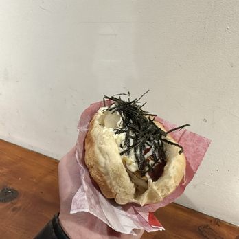 Japadog - 5. Spicy cheese terimayo - IG @bougiefoodieboi - Japanese Near Me - Vancouver, British Columbia