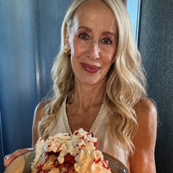 Oliver's Modern American - Birthday Pound Cake! - American Near Me - Scottsdale, Arizona