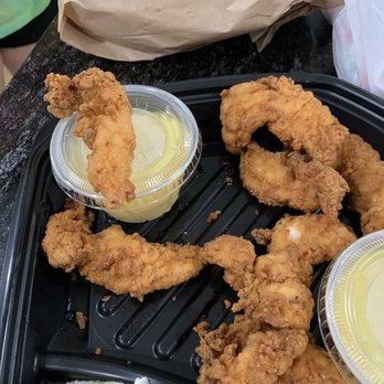 LongHorn Steakhouse - Chicken Tenders - Steakhouses Near Me - Cincinnati, Ohio LongHorn Steakhouse - Chicken Tenders - Steakhouses Near Me - Cincinnati, Ohio