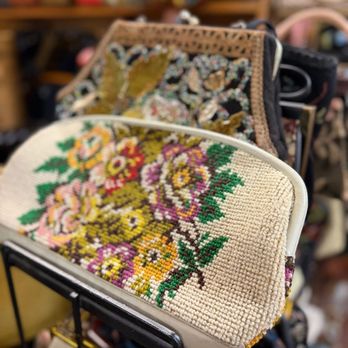 Sweet Lorain - Antiques Near Me - Cleveland, Ohio