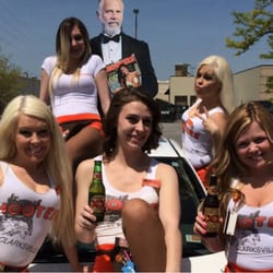 Hooters