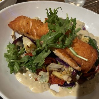 TWO60 Kitchen + Bar - New American Near Me - Fairfield, California