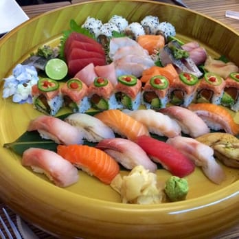 Hachi - Combo sushi and sashimi - Sushi Bars Near Me - Chalfont, Pennsylvania