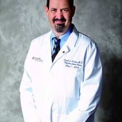 AdventHealth Medical Group Family Medicine at Tuskawilla - Board-Certified Family Medicine Physician, Daniel Cochran, MD