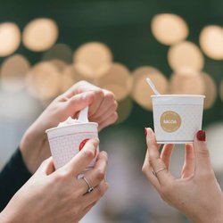 Bacoa - Y de postre, uno de nuestros helados artesanos de Sandro Desii. ¡Esto sí es un final feliz!