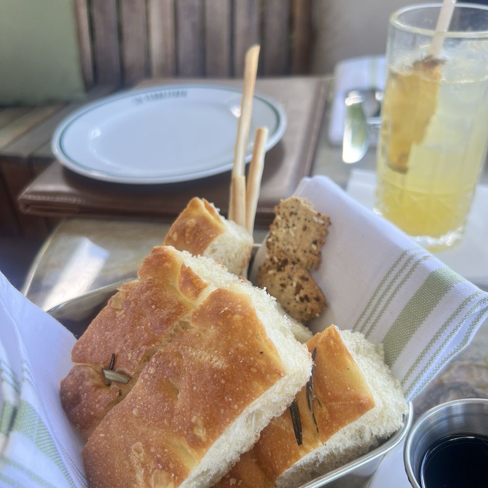 La Ferneteria - Table bread - Argentine Near Me - Miami, Florida La Ferneteria - Table bread - Argentine Near Me - Miami, Florida