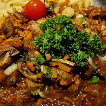 Paulaner - Gulasch mit Spätzle - Bavarian Near Me - Wetzlar, HE