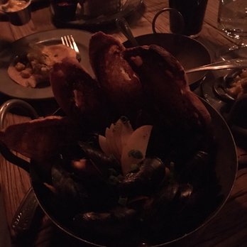 Little Bad Wolf - Mussels - American Near Me - Chicago, Illinois