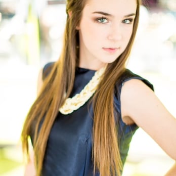 Peacaloo Boutique - Hope Taylor Photography - Women's Clothing Near Me - Fredericksburg, Virginia Peacaloo Boutique - Hope Taylor Photography - Women's Clothing Near Me - Fredericksburg, Virginia