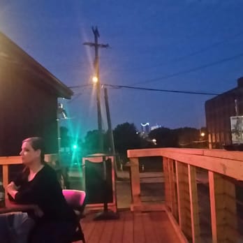 The Burl - Bars Near Me - Lexington, Kentucky