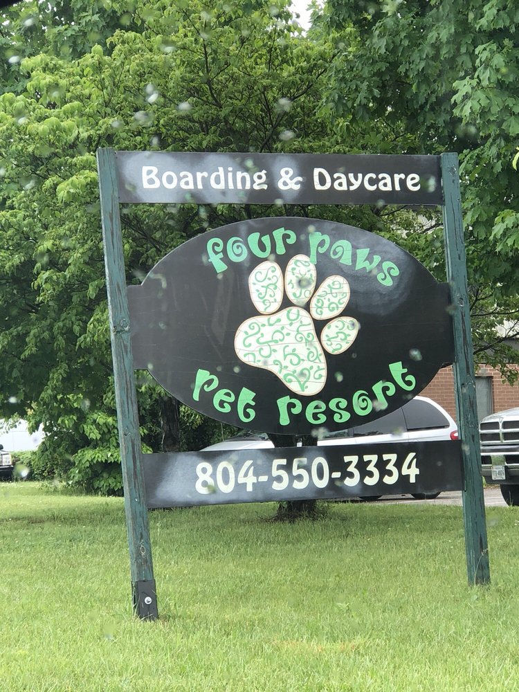 Four Paws Pet Resort - pet boarding facility in Ashland, VA