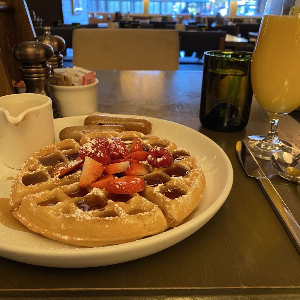 Bank & Bourbon - Waffle - New American Near Me - Philadelphia, Pennsylvania