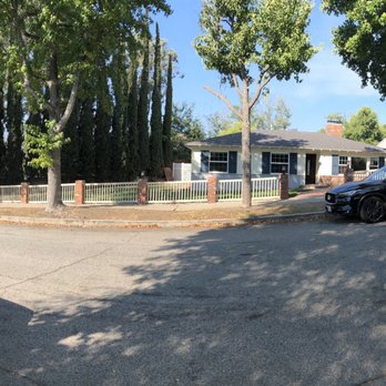 LA Team Vinyl Fences - Fences & Gates Near Me