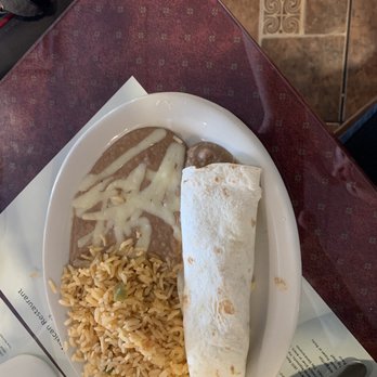 Ernesto's Mexican Restaurant - Kids bean and cheese burrito with mexican rice and beans. - Mexican Near Me - Garland, Texas