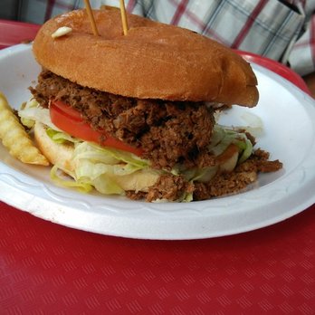 The Beacon Drive-In - Hash with lettuce & tomato instead of red sauce - Burgers Near Me - Spartanburg, South Carolina The Beacon Drive-In - Hash with lettuce & tomato instead of red sauce - Burgers Near Me - Spartanburg, South Carolina