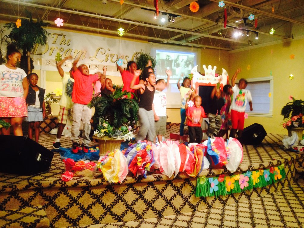 Spirit & Truth Daycare & Preschool - childcare center in Hazelwood, MO